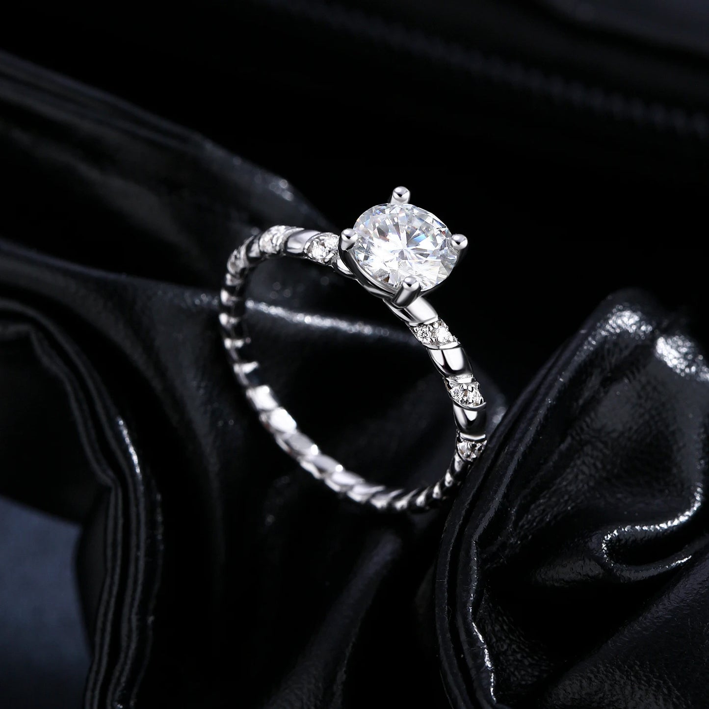 MODIAN 1CT Moissanite 925 Sterling Silver Sparkling Twist Lab Created Diamond Wedding Band Rings For Women Bridal Fine Jewelry