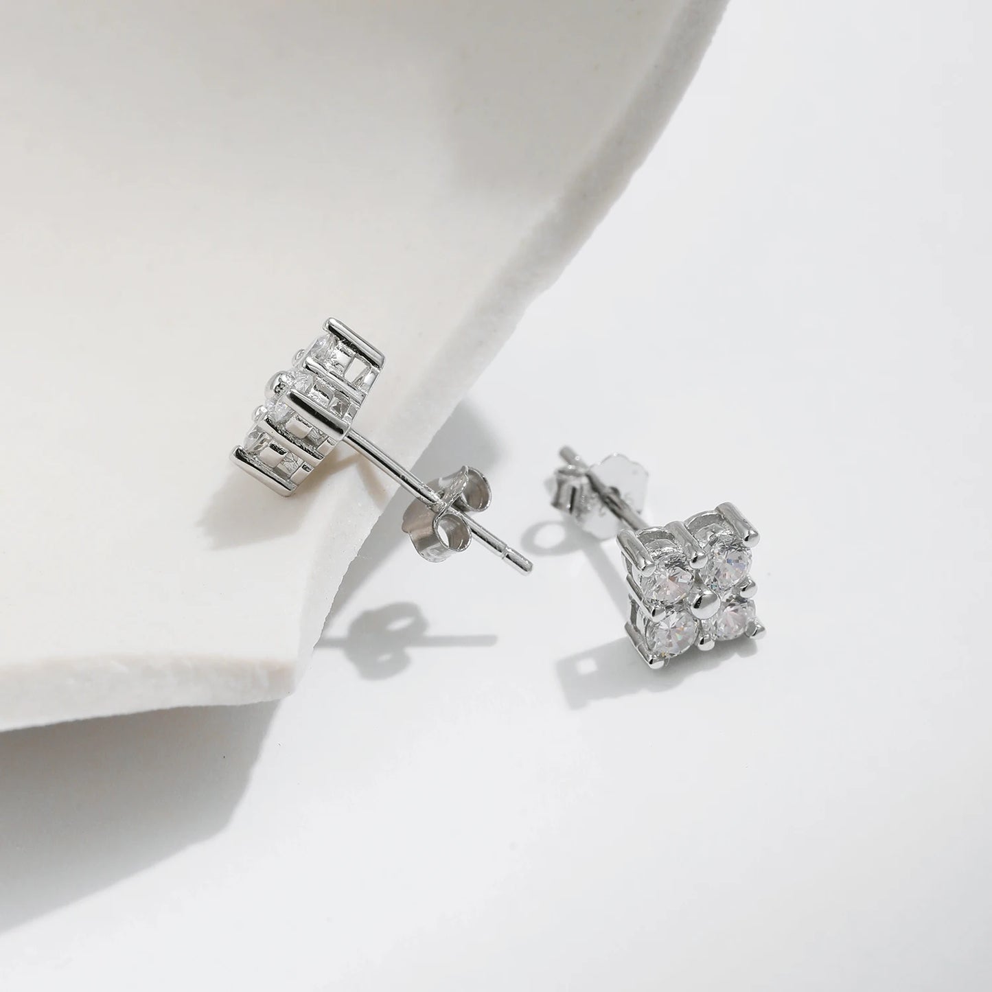 MODIAN Simple D Color Moissanite 925 Sterling Silver Dazzling Lab Created Diamond Ideal Cut Stud Earrings For Women Jewelry