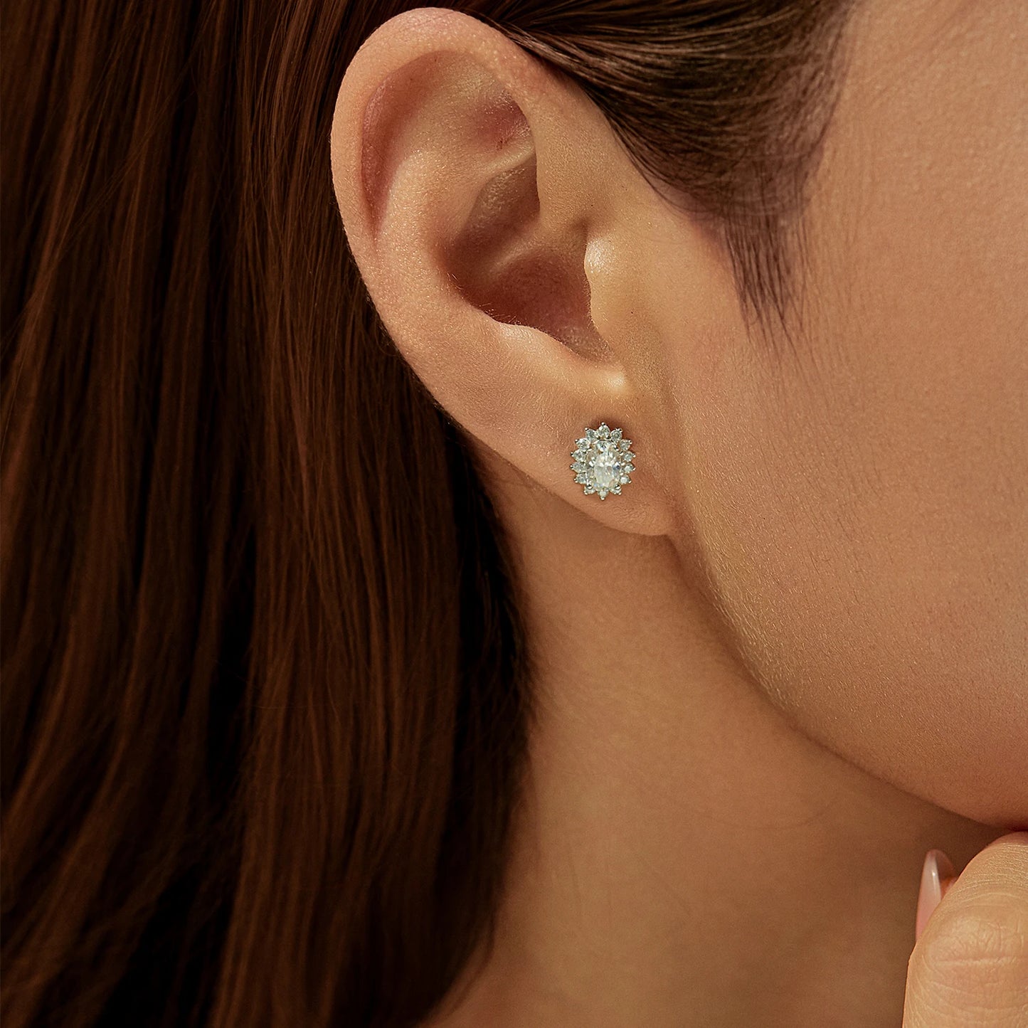 MODIAN D Color Clarity VVS1 Moissanite Halo Earrings 925 Sterling Silver Classic Stud Earrings For Women Luxury Bridal Jewelry