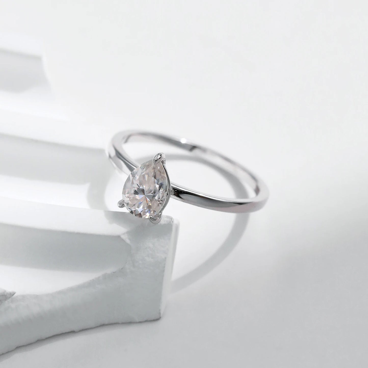 MODIAN D Color Pear Cut Moissanite Ring 925 Sterling Silver Water Drop Lab Diamond Wedding Rings For Women Wedding Fine Jewelry