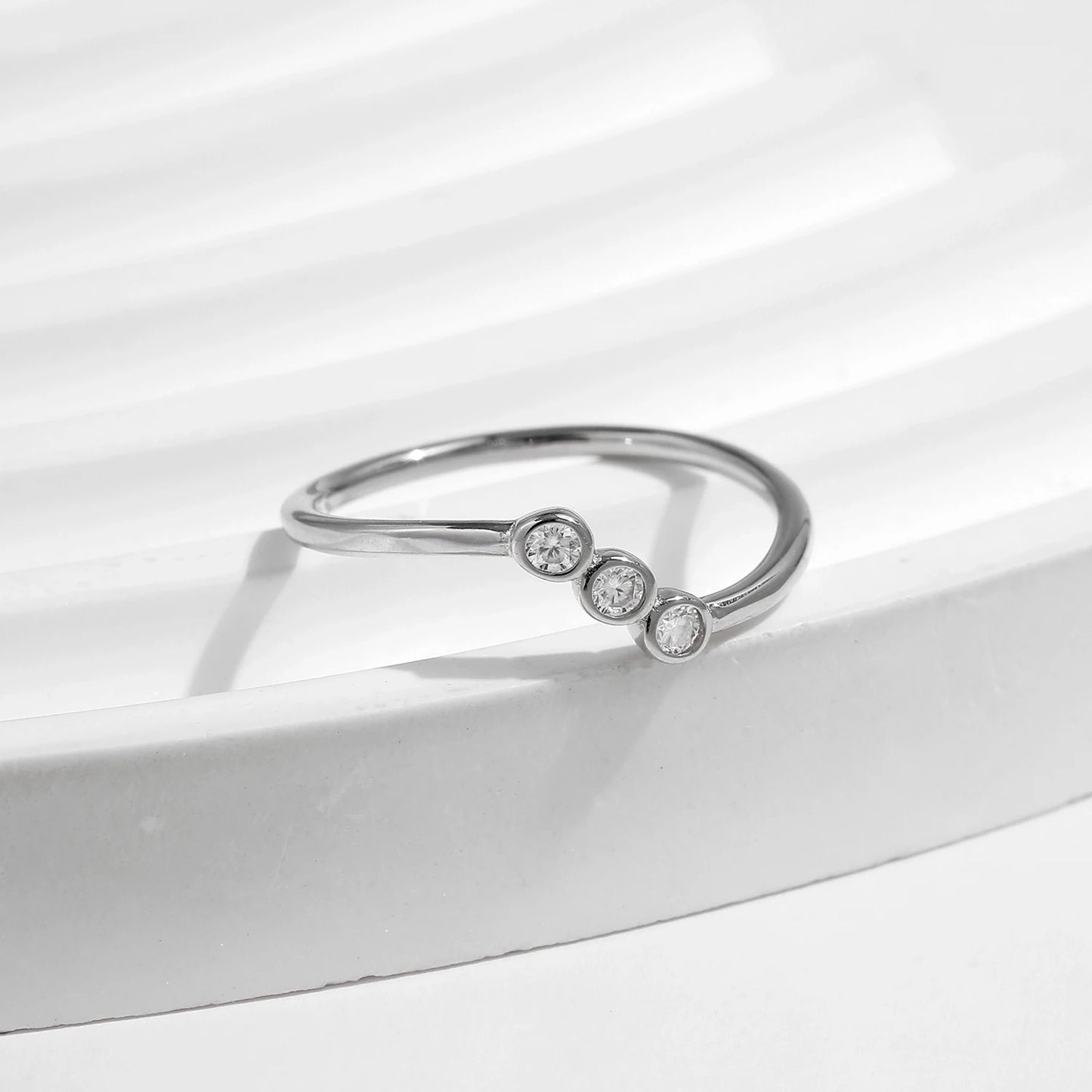 MODIAN D Color Moissanite Lab Diamond Rings 925 Sterling Silver Irregular Line Stackable Fashion Ring For Women Fine Jewelry
