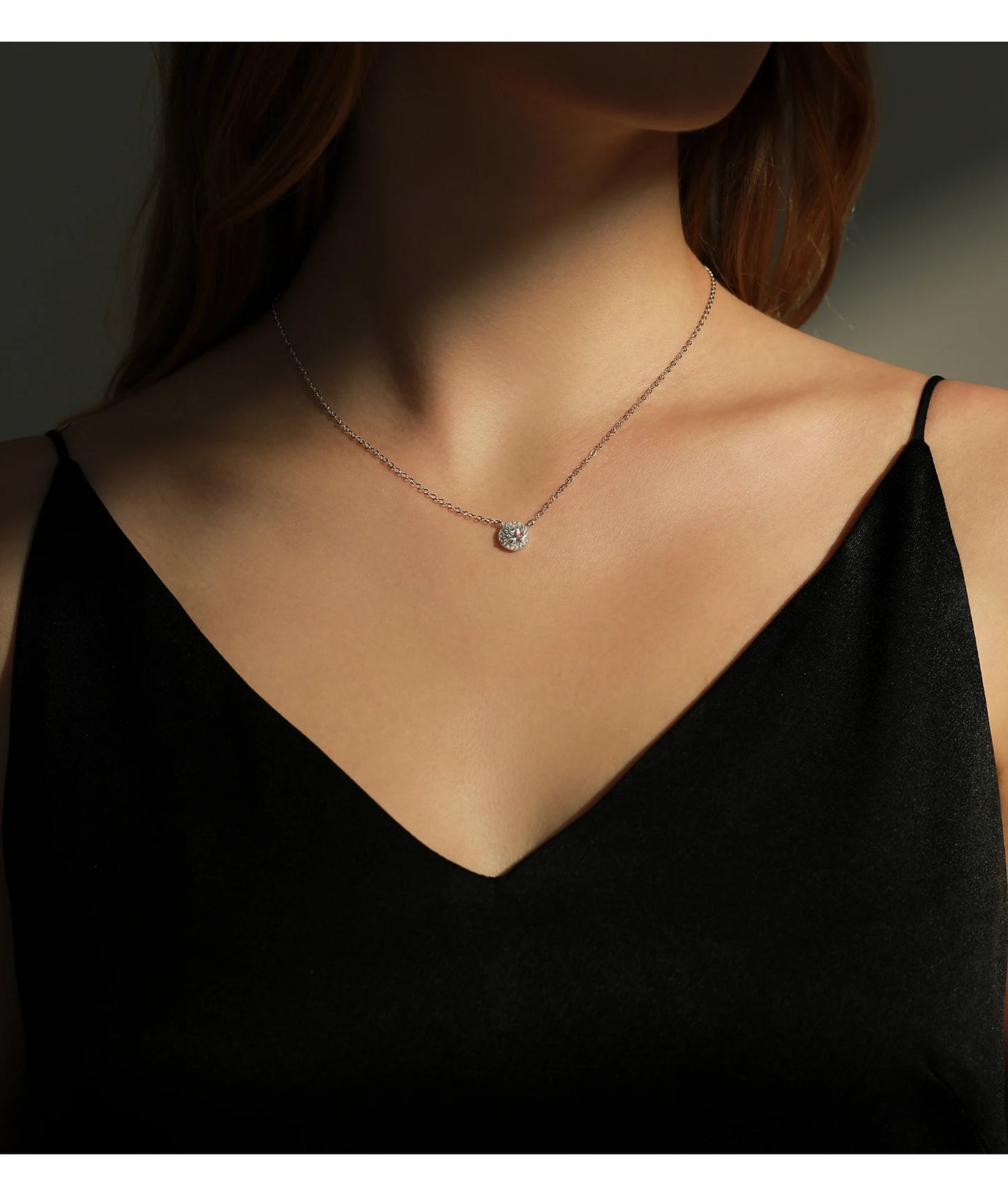 MODIAN 0.8 Carat D Color Classic Halo Moissanite Pendant Necklace 925 Sterling Silver Lab Diamond Wedding Jewelry For Women