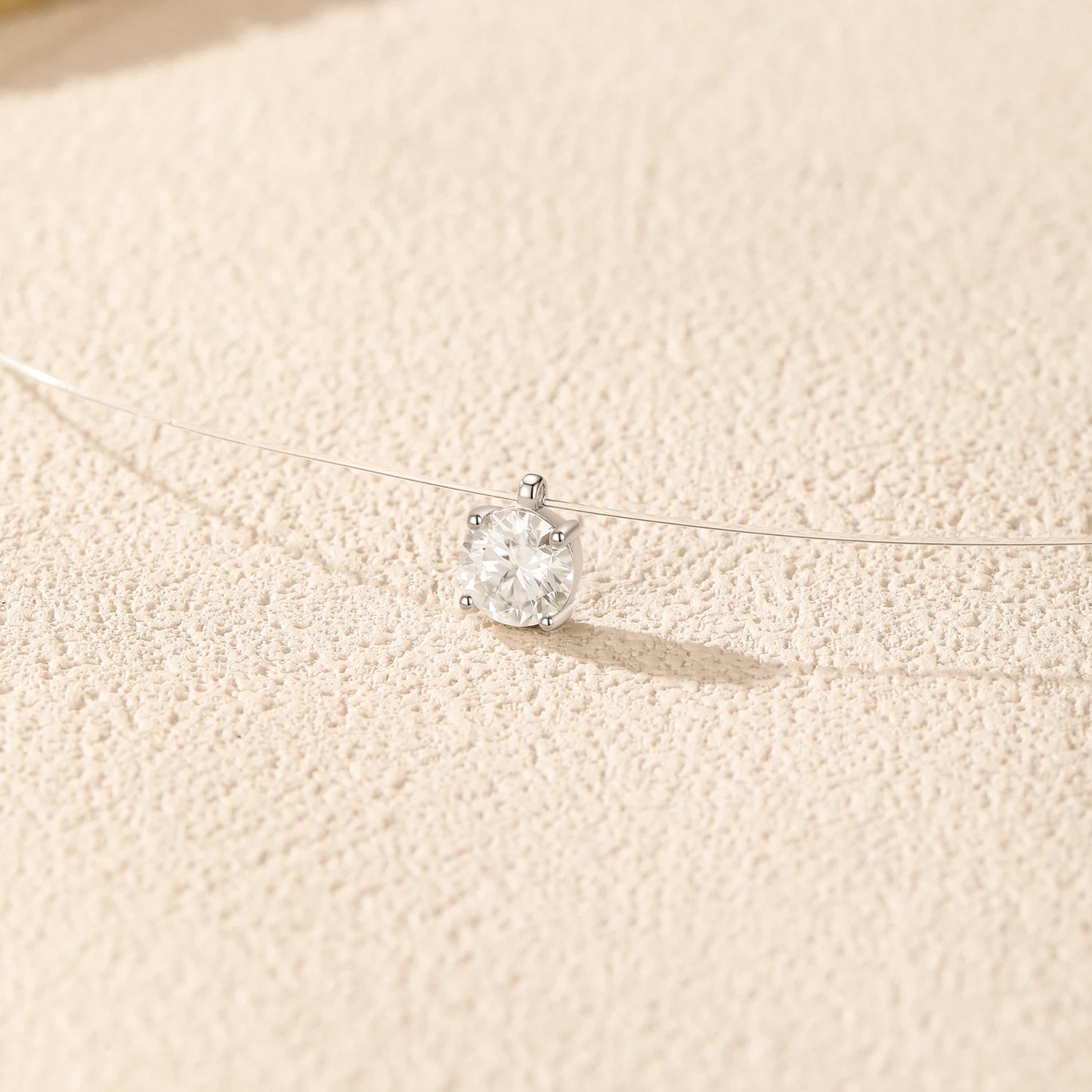 MODIAN 1CT Round Clarity Moissanite Necklace 925 Sterling Silver Transparent Line Choker Pendant Necklace For Women Fine Jewelry