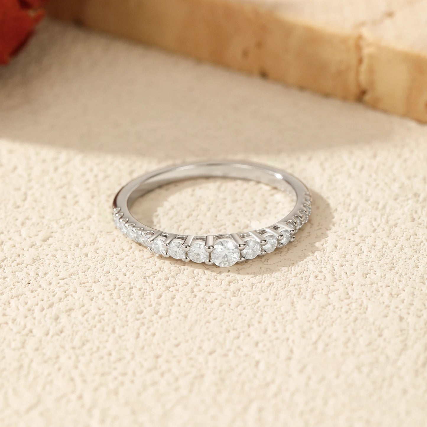 MODIAN Exquisite Round Moissanite Ring 925 Sterling Silver Trendy Wedding Engagement Band Rings For Women Fine Jewelry